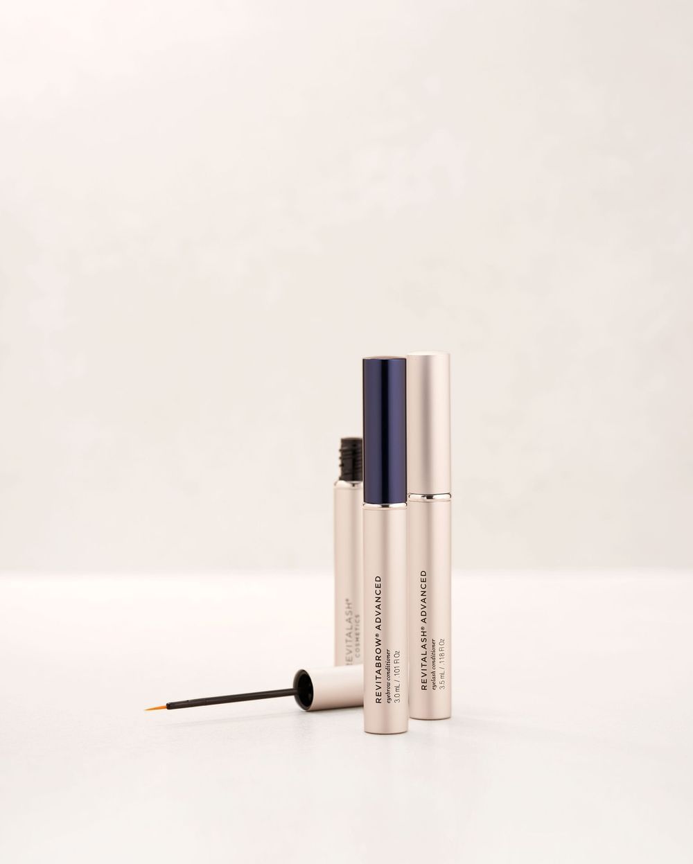 REVITALASH 1 3 Lash Enhancer SH2301