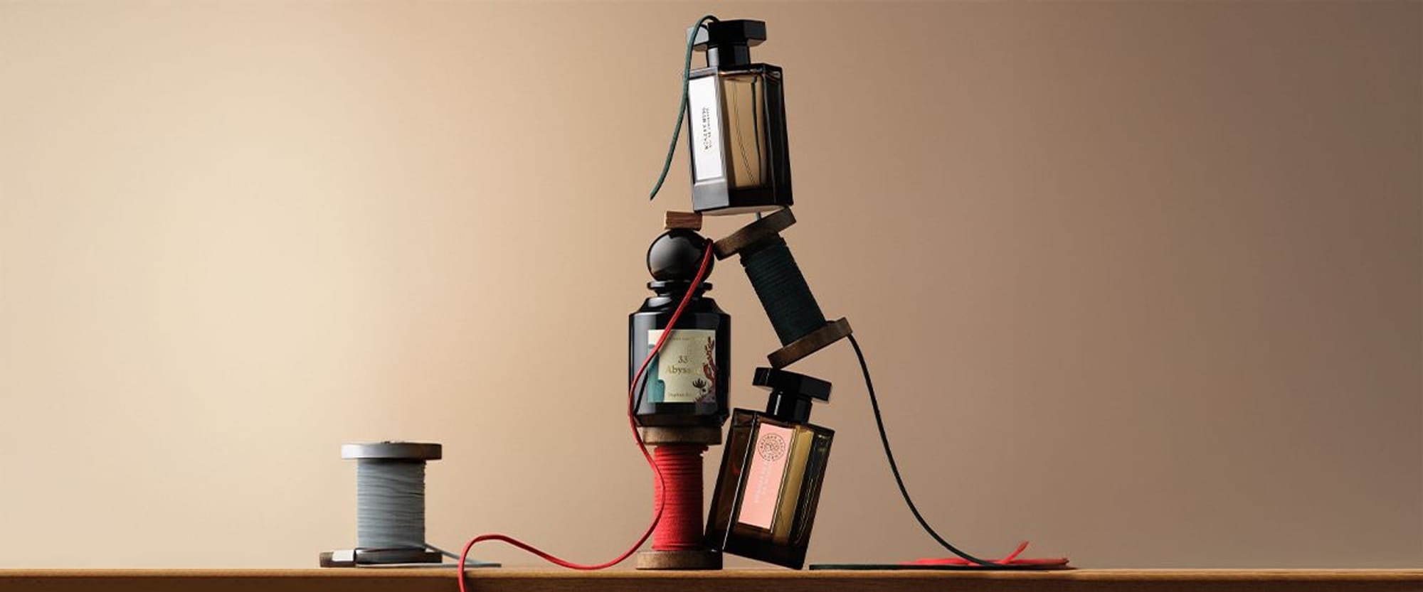 L Artisan Parfumeur Mood Assets 1200x500px 01 7111