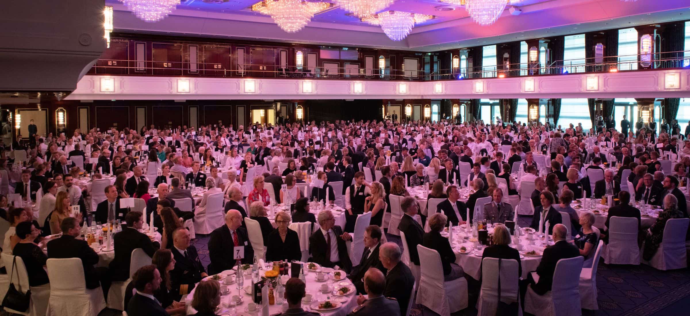 Mittagessen Hotel Maritim / 75. Jahrestag / 20. Juli 2019