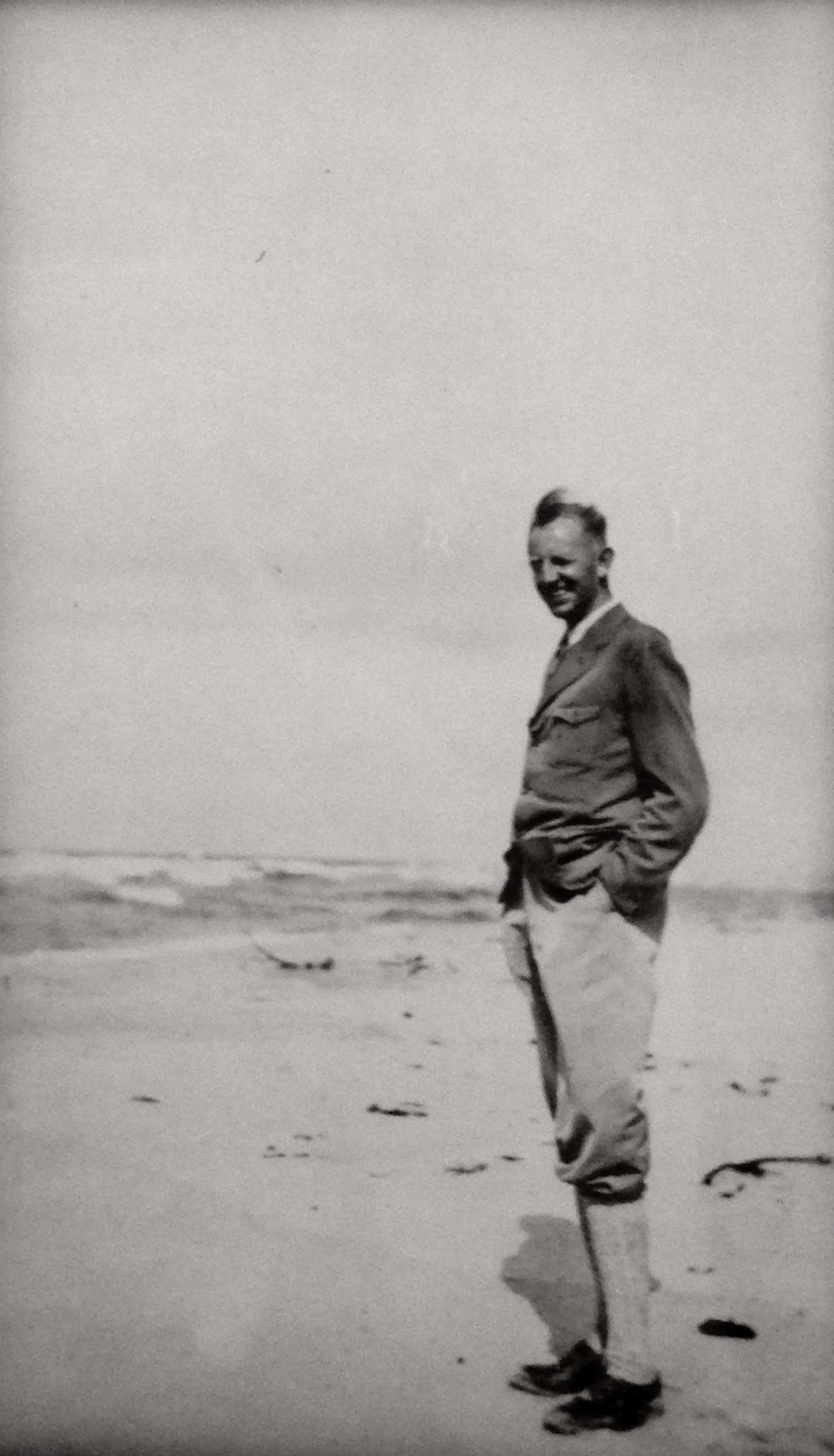 1 Fritz-Dietlof von der Schulenburg an der Ostsee, um 1940