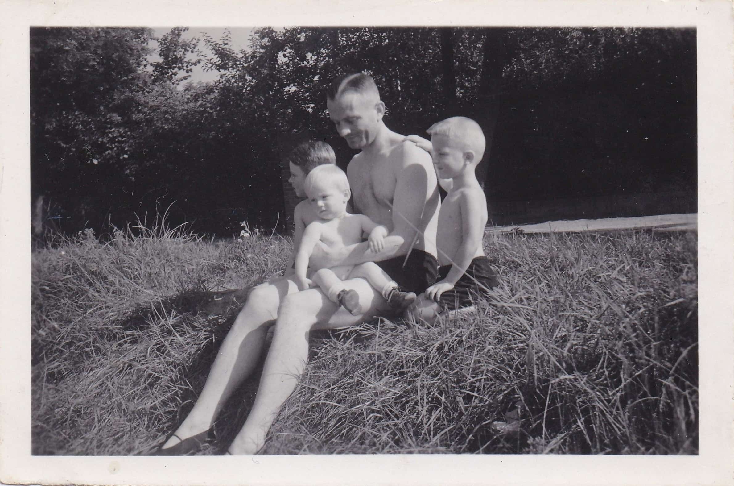 Georg Alexander Hansen mit seinen S&ouml;hnen (v. li.) Hans Georg, Karsten und Wolfgang.