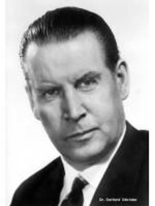 Gerhard Schröder Dr. Gerhard Schröder