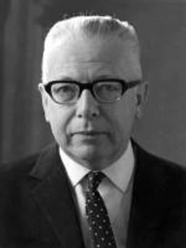 Dr. Dr. Gustav Heinemann