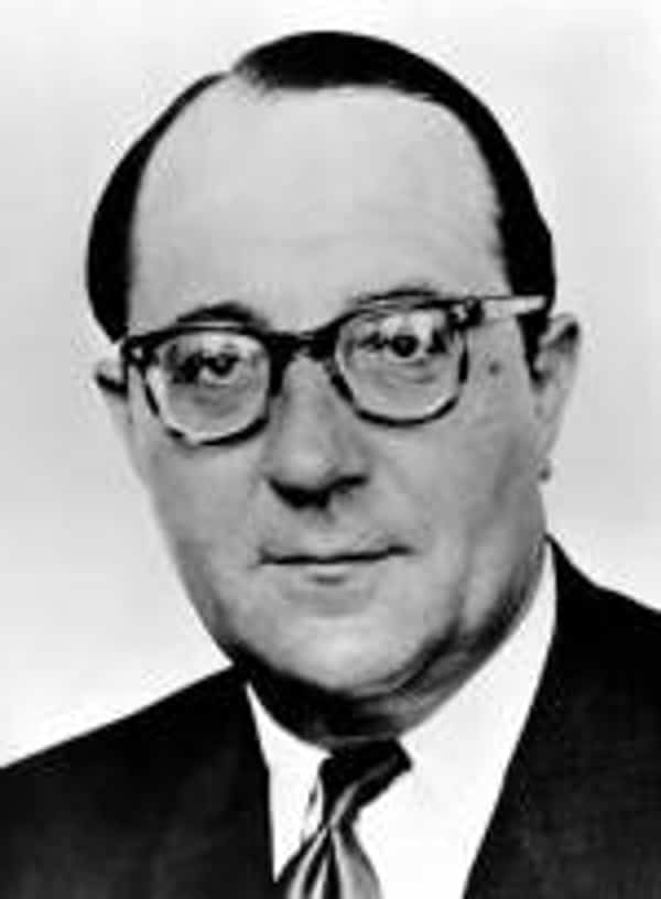 Dr. Otto Lenz