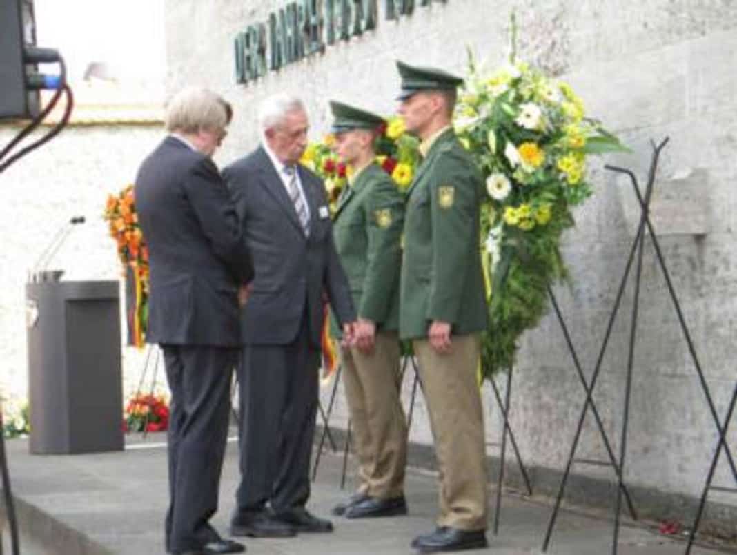 Gedenkfeier, Gedenkstätte Plötzensee, Berlin, 20.07.2006