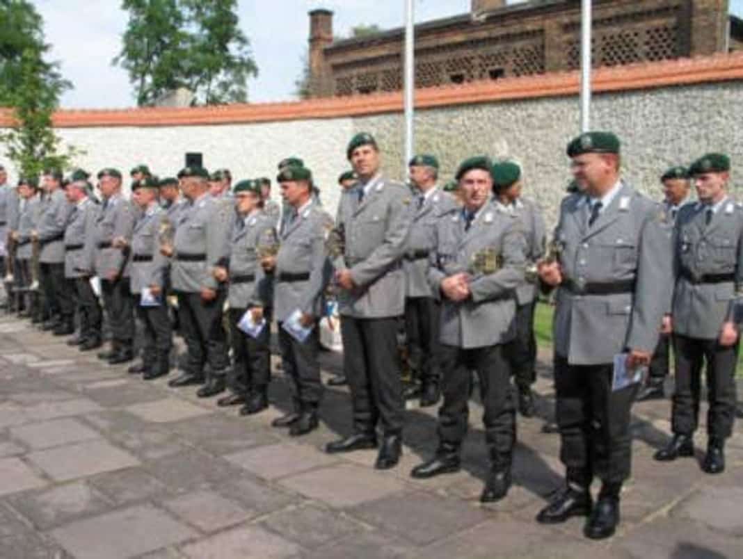 Gedenkfeier, Gedenkstätte Plötzensee, Berlin, 20.07.2006