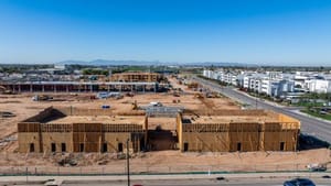 AZ Gilbert The Gilmore 17