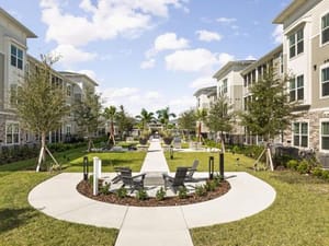 FL Vero Beach Verity 35