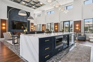 GA Pooler The Liliana 13