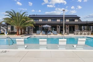 GA Pooler The Liliana 19