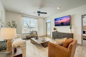 Herman View Way Unit 104 001