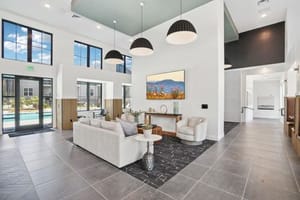 GA Union City The Pullman 19 min