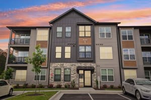 GA Union City The Pullman 2 min