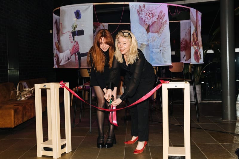 OPENING AUDIO INSTALLATIE en MODESHOW