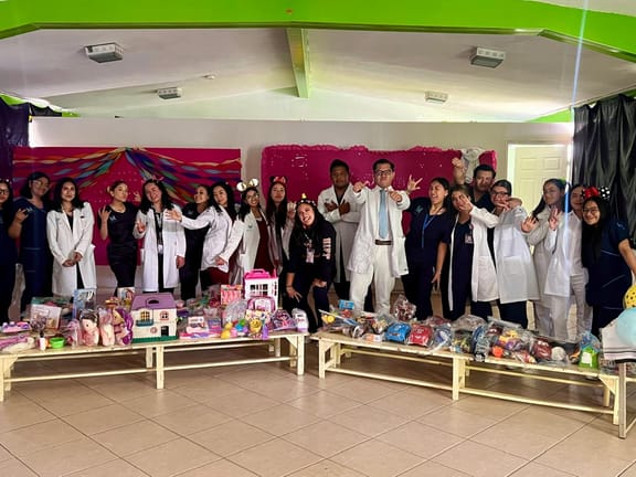 entrega-de-juguetes-2025