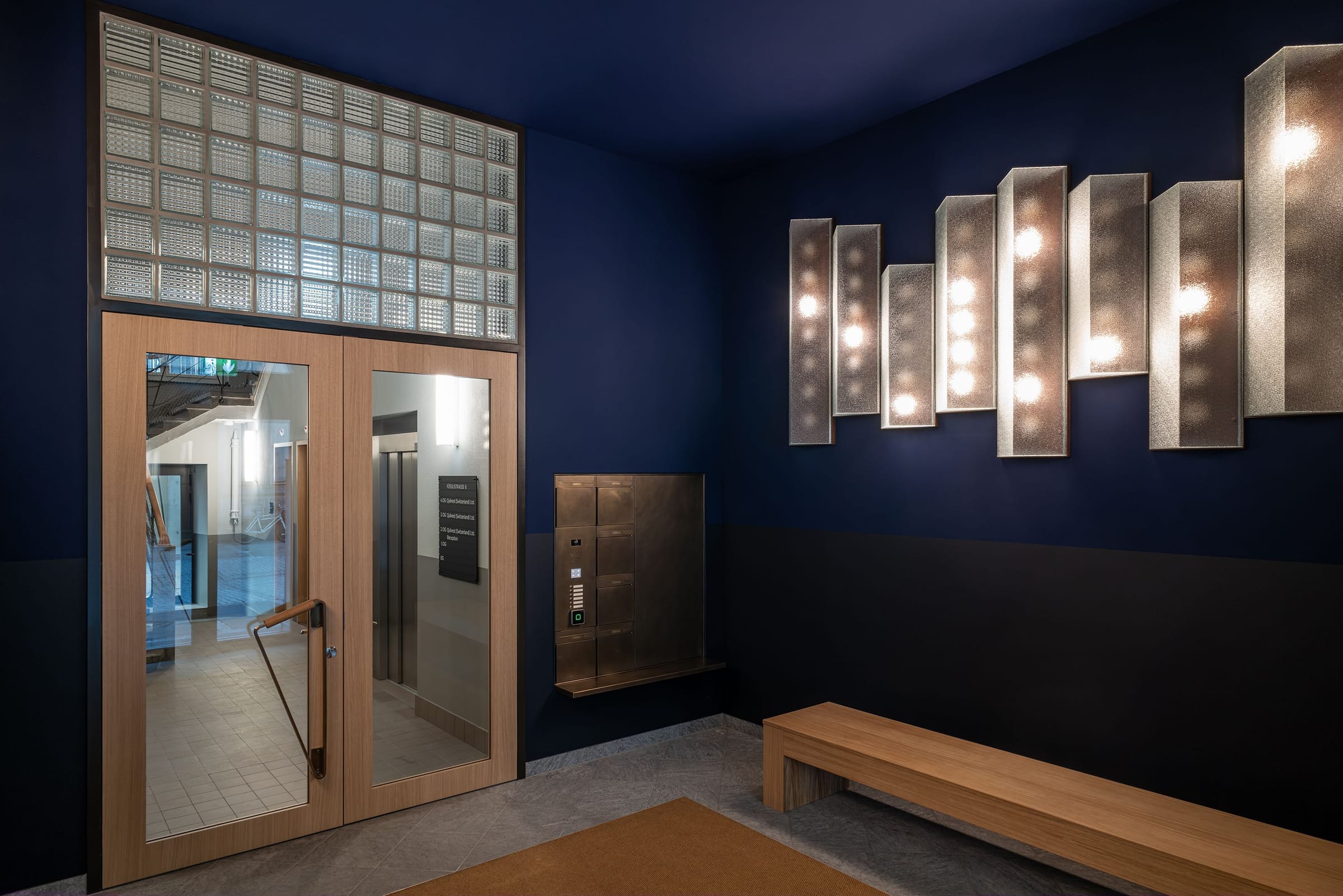 Vestibül an der Füsslistrasse 6, gestaltet von CKÖ