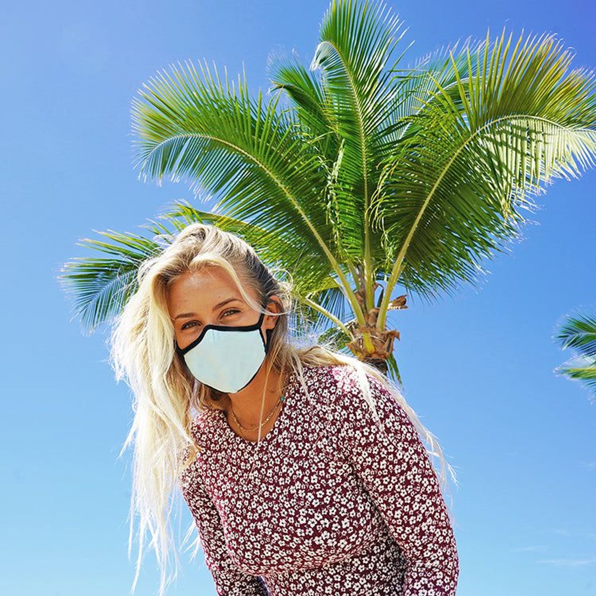 Spreading Germs While Traveling background