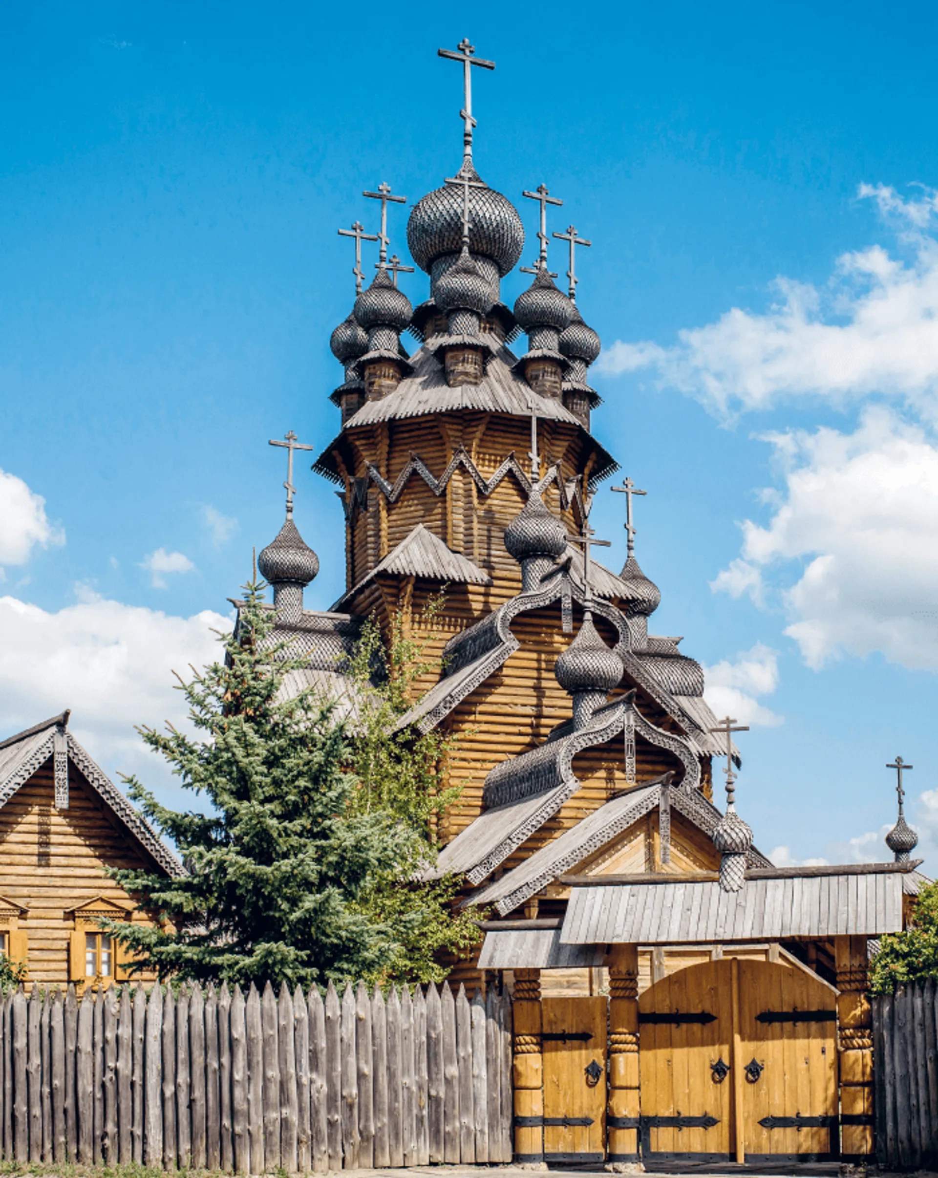 Скарби України: Культурна спадщина нації