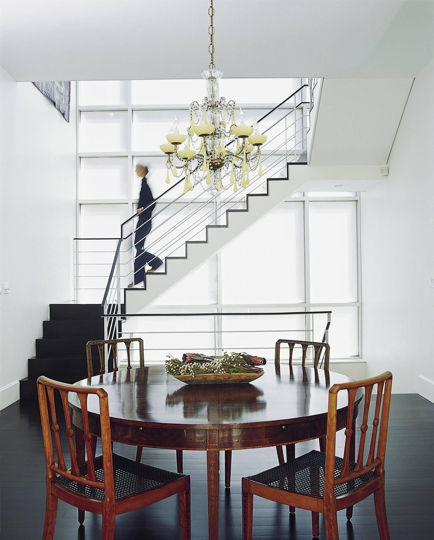 Belden Stair Table W Figure