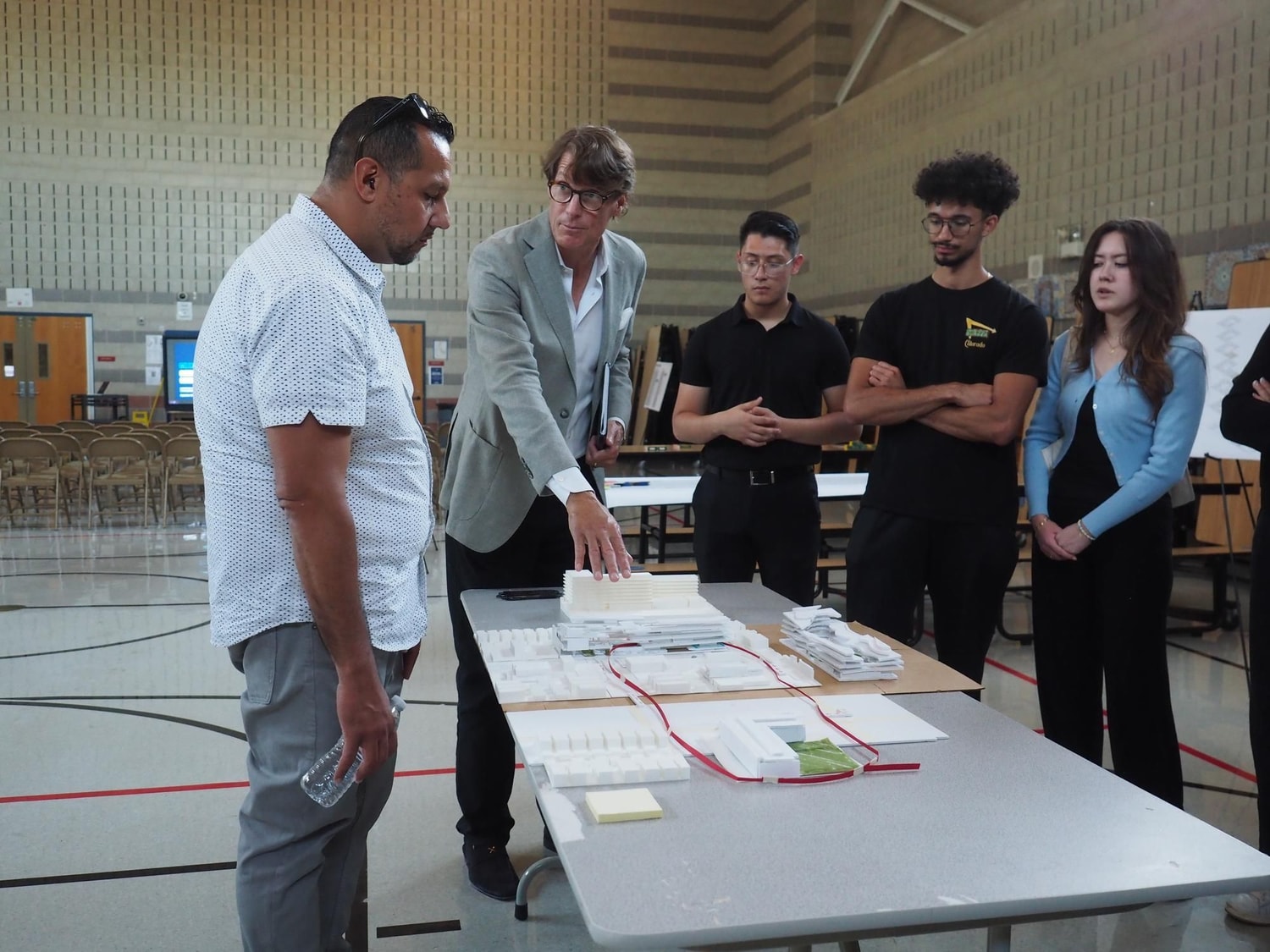 Community meeting with Alderman