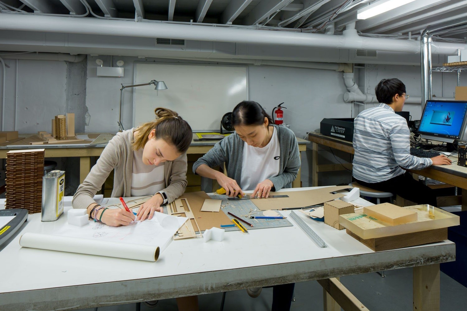 Michelle Litvin Studio Pdf 190 460 Rs