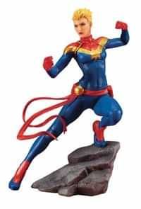 Marvel Artfx Statue Avengers Series Captain Marvel