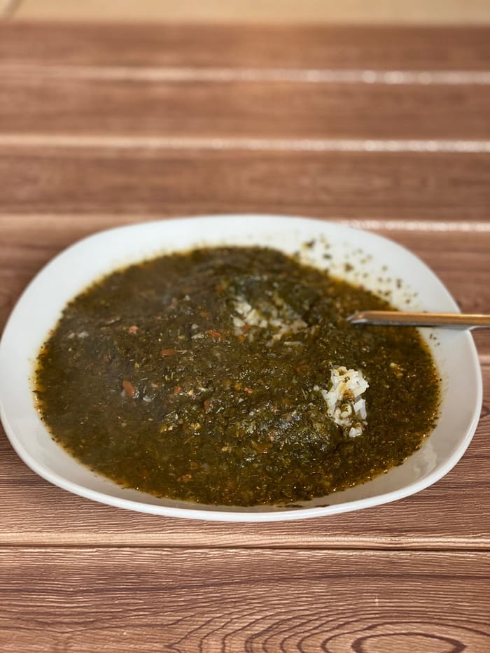 מלוחיה - מרק מהמטבח המצרי עם בשר בקר מלוחיה - מרק מהמטבח המצרי עם בשר בקר