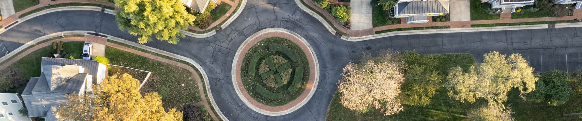 Roundabout in a residential neighborhood.
