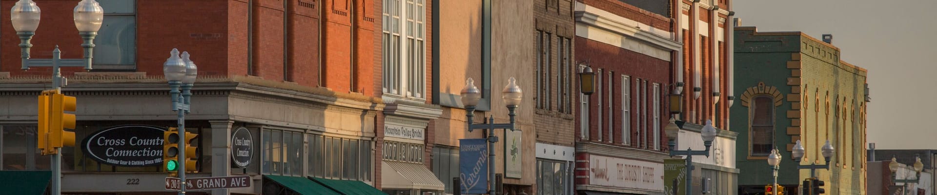 building at intersection of second and grand avenue