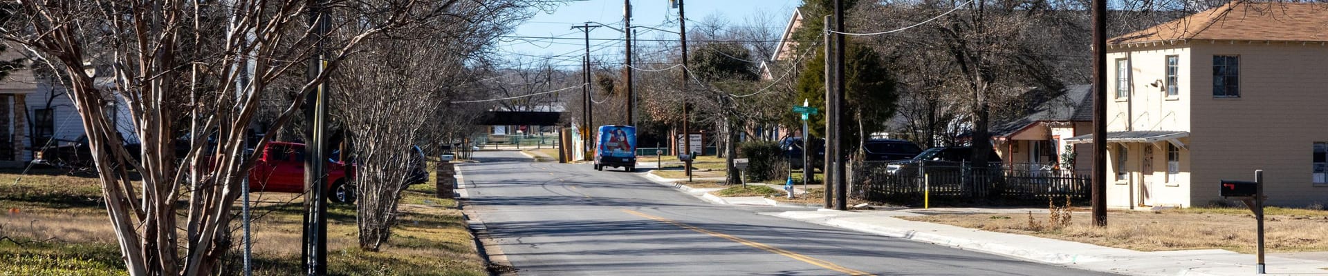 Photo of Robertson Street in Southeast Denton
