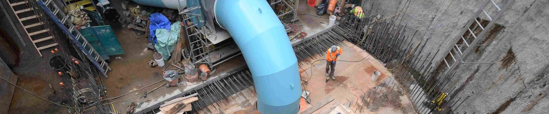 South shaft and valve chamber under construction in Surrey for the Port Mann Water Supply Tunnel, one of the projects located within the Port Mann corridor. Photo taken pre-COVID.