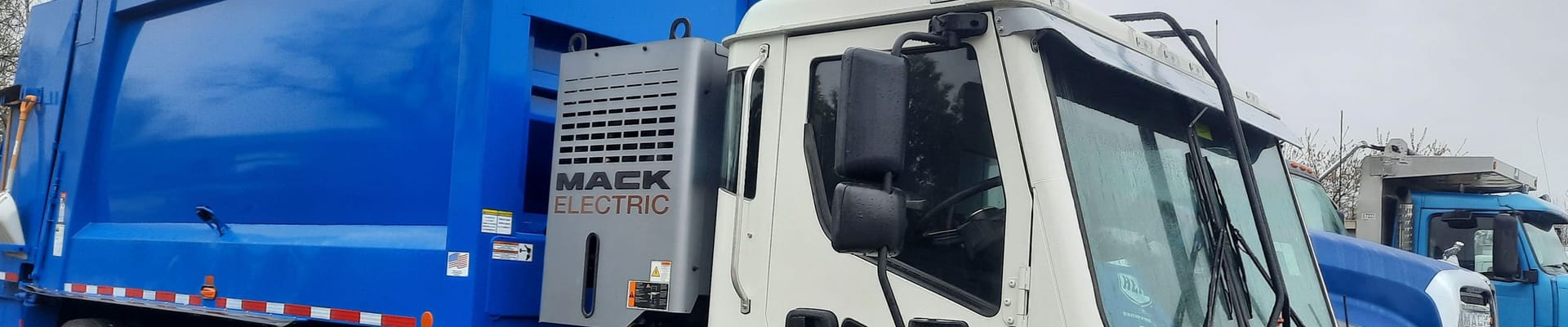 image of all electric trash truck