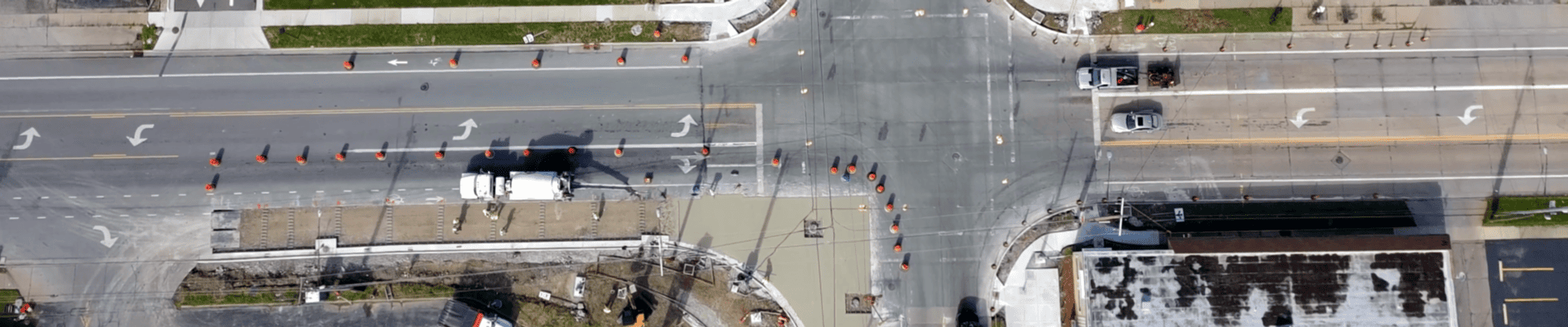 The intersection of Colorado Ave and Henderson Dr