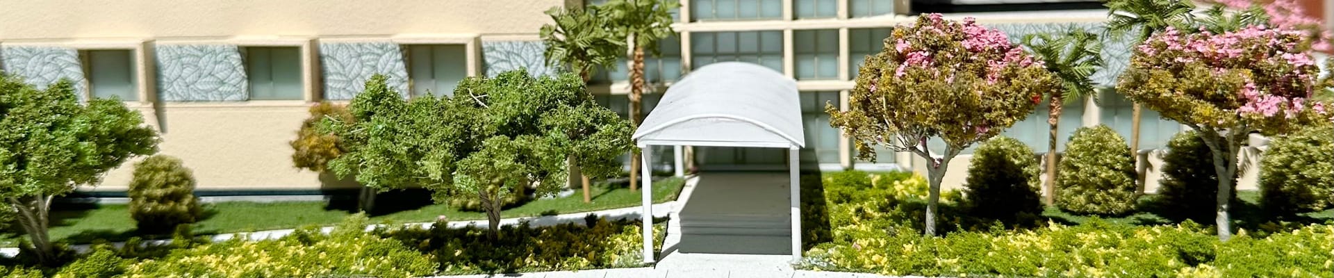 East Tampa Complex at Fair Oaks (Front)