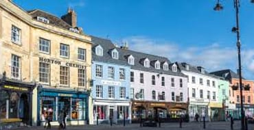 Cirencester town image 