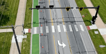 Crosswalk and Pedestrian Hybrid Beacon at Lakeview Park