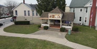 Triangle Park Design