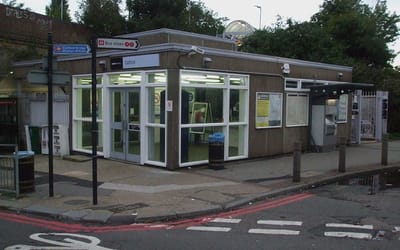 1024px-Catford_station_building.jpg