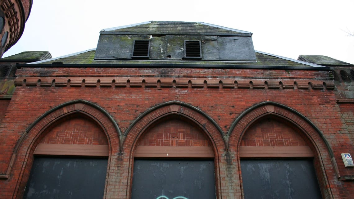 Bath hall of Ladywell Playtower