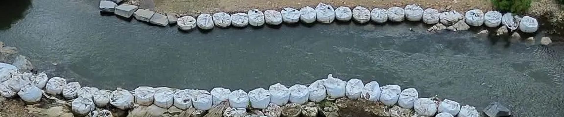 closeup of in-stream feature and cofferdam