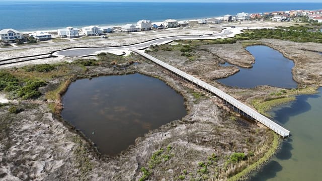 Laguna Cove construction