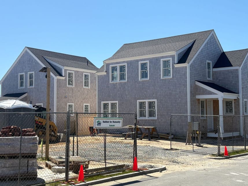 Waitt Dr Habitat 1