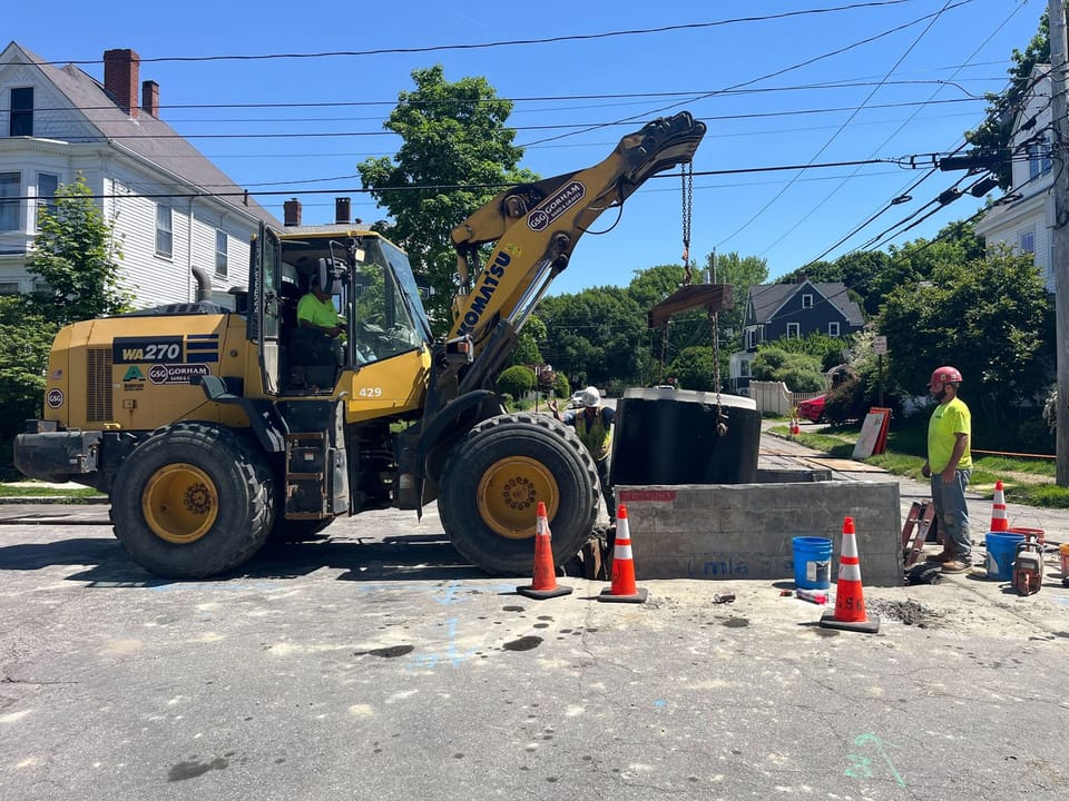 William St Sewer Manhole Installation