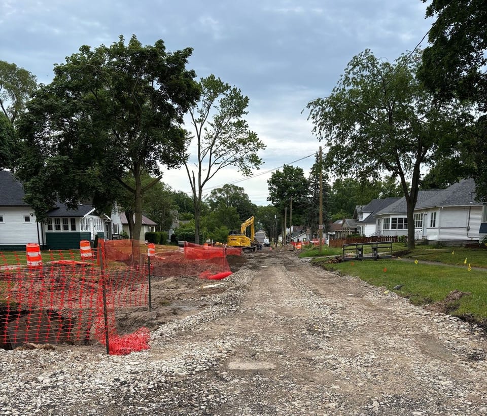 at Franklin looking east