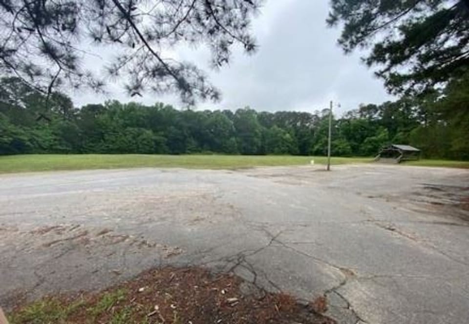 Community Garden Site Redevelopment - 110 Kelly Dr