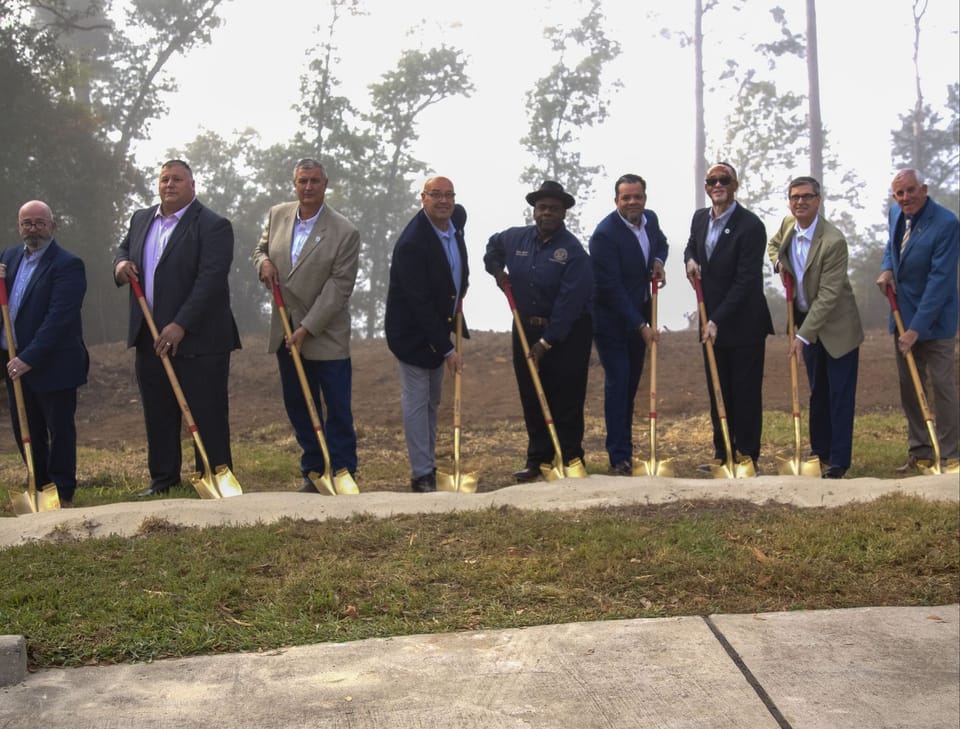 Groundbreaking_RiverBluffPark