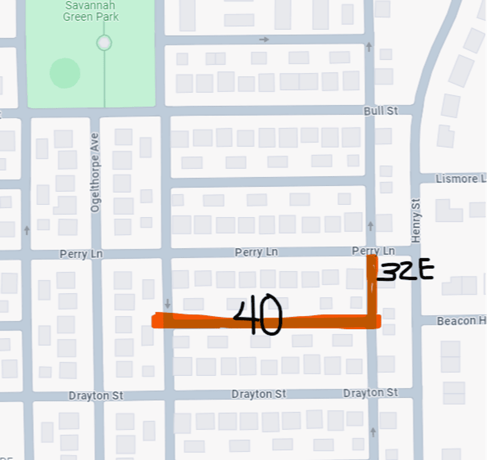 Map excerpt illustrating Alley 40 running east/west and alley 32E running north/south; both alleys are between Perry Lane and Drayton Street.