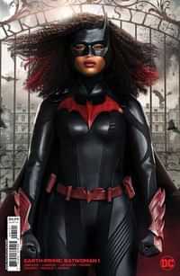 Earth-prime #1 Batwoman CVR B Cardstock Photo